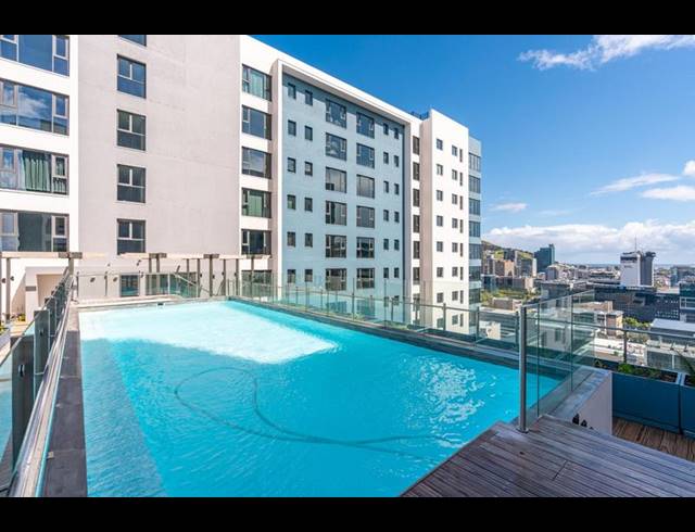 2 BEDROOM APARTMENT FOR SALE IN CAPE TOWN CITY CENTRE